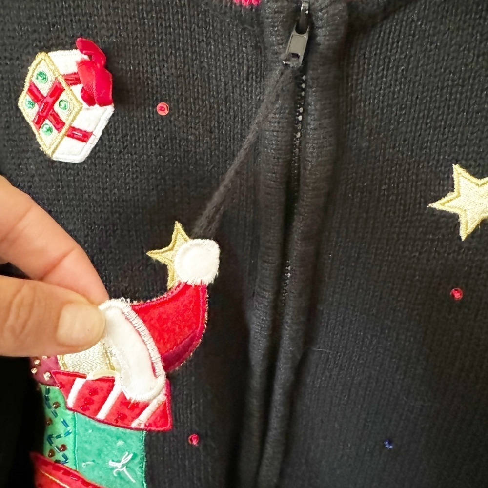 Vintage TIARA INTERNATIONAL Embroidered Zip Up Santa Clause Christmas Sweater LG - Picture 9 of 9